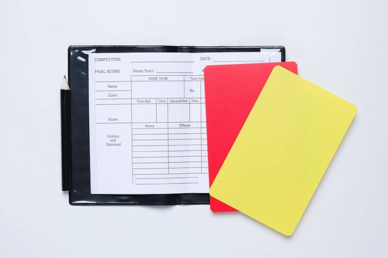 Kèo Thẻ Phạt Trong Bóng Đá - Cách Đọc Kèo Và Kinh Nghiệm Soi 1 Kèo thẻ phạt là gì? Giải thích đơn giản và chính xác